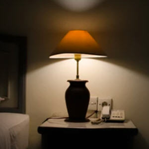 DARK BED ROOM LAMP